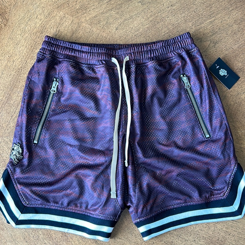 🌟NWT🌟Darc Sport men’s shorts - Limited Edition 2020 🦄